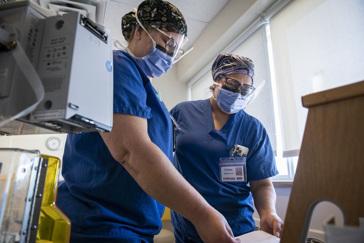 nurses in L&amp;D room